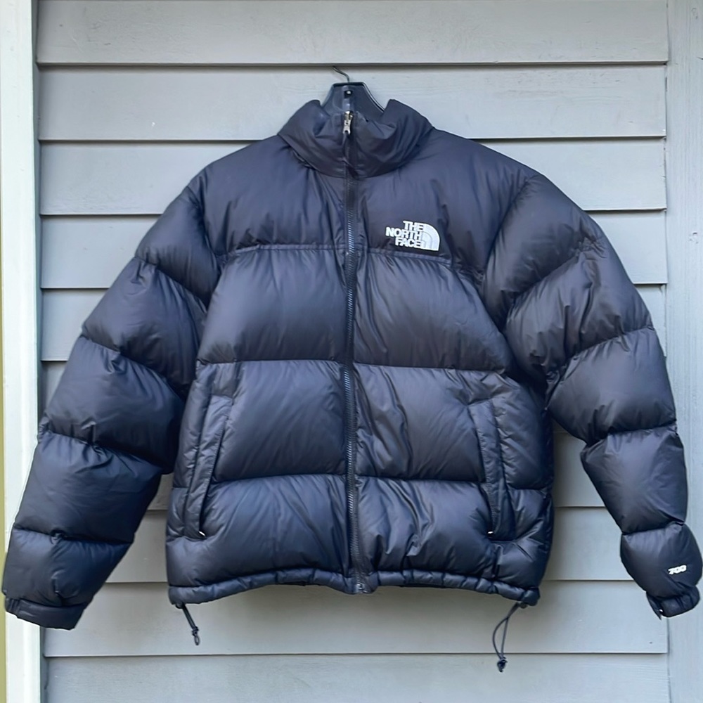 The North Face 1996 Retro Nuptse 700
Jacket Black